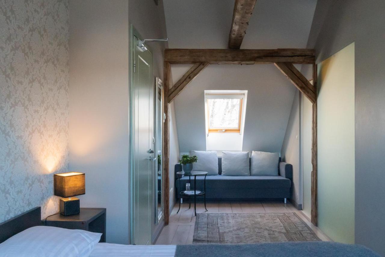 Dagen Haus Guesthouse Orjaku Esterno foto