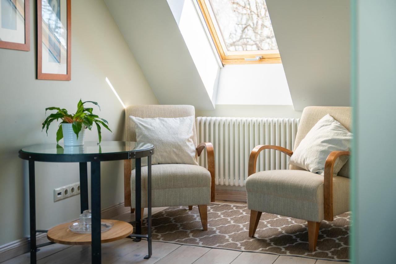 Dagen Haus Guesthouse Orjaku Esterno foto